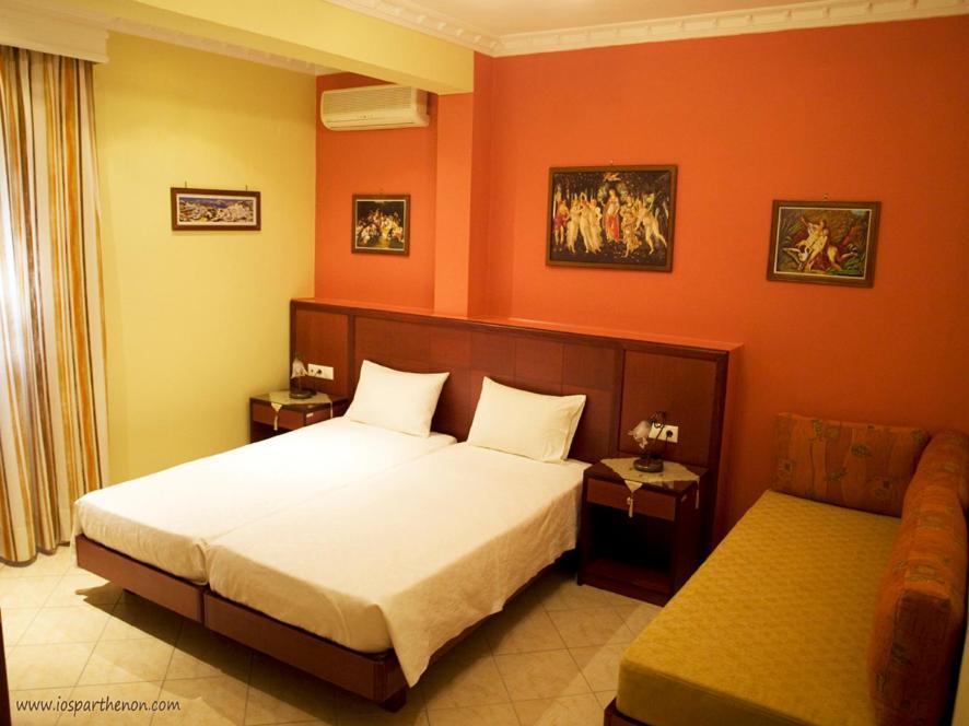 Parthenon Hotel Chora  Room photo